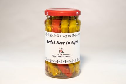 Ardei iuti in otet