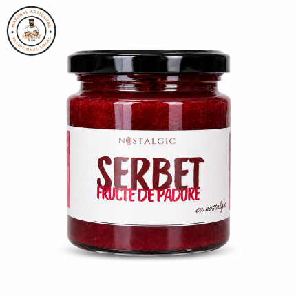 Serbet cu fructe de padure